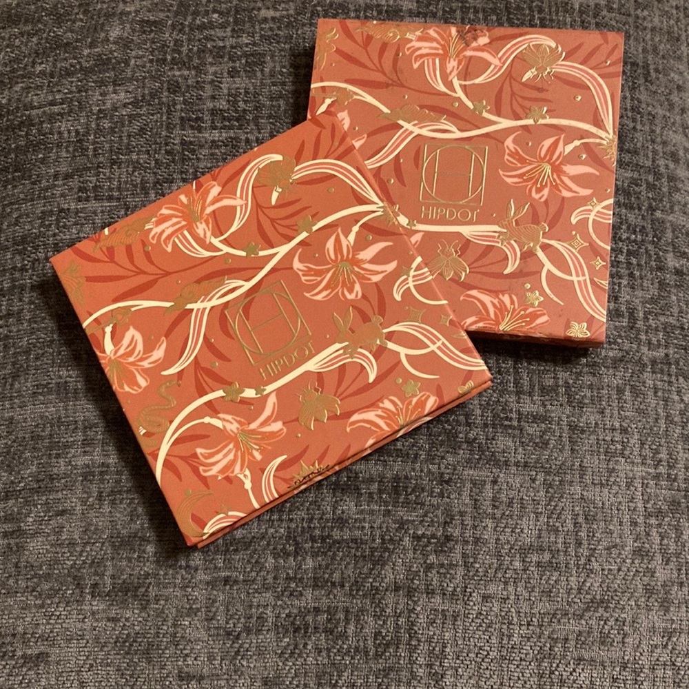 HIPDOT ‘Witchy Warms’ Palette